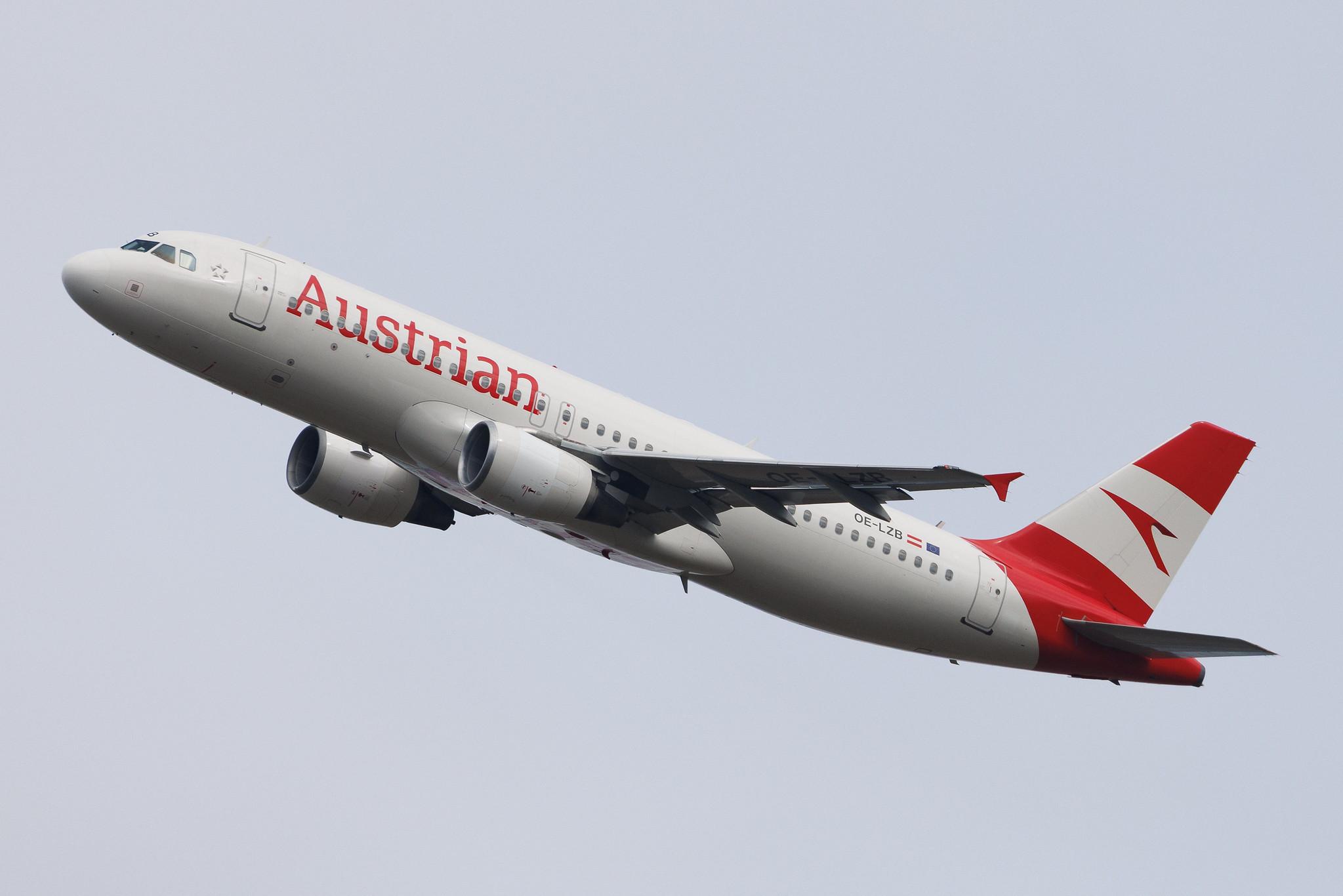 Vienna International Airport: Austrian Airlines (OS / AUA) | Airbus A320-214 A320 | OE-LZB | MSN 03268