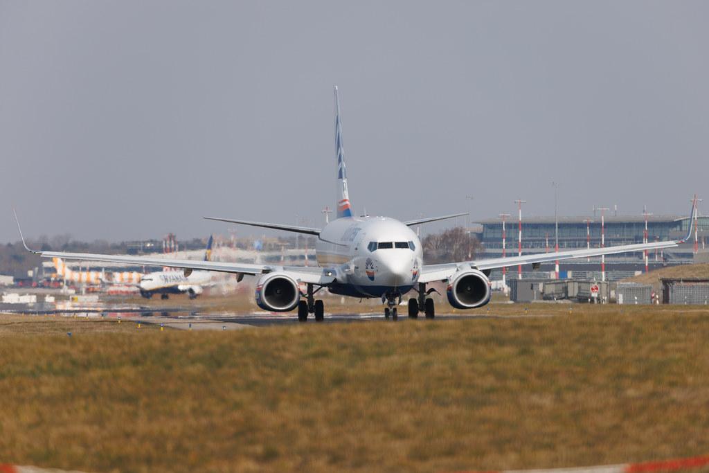 Hamburg Airport: SunExpress (XQ / SXS) | Boeing 737-82R B738 | TC-SPH | MSN 38177