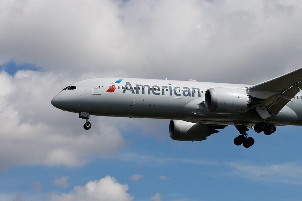 London Heathrow: American Airlines (AA / AAL) |  Boeing 787-9 Dreamliner B789 | N834AA | MSN 40653