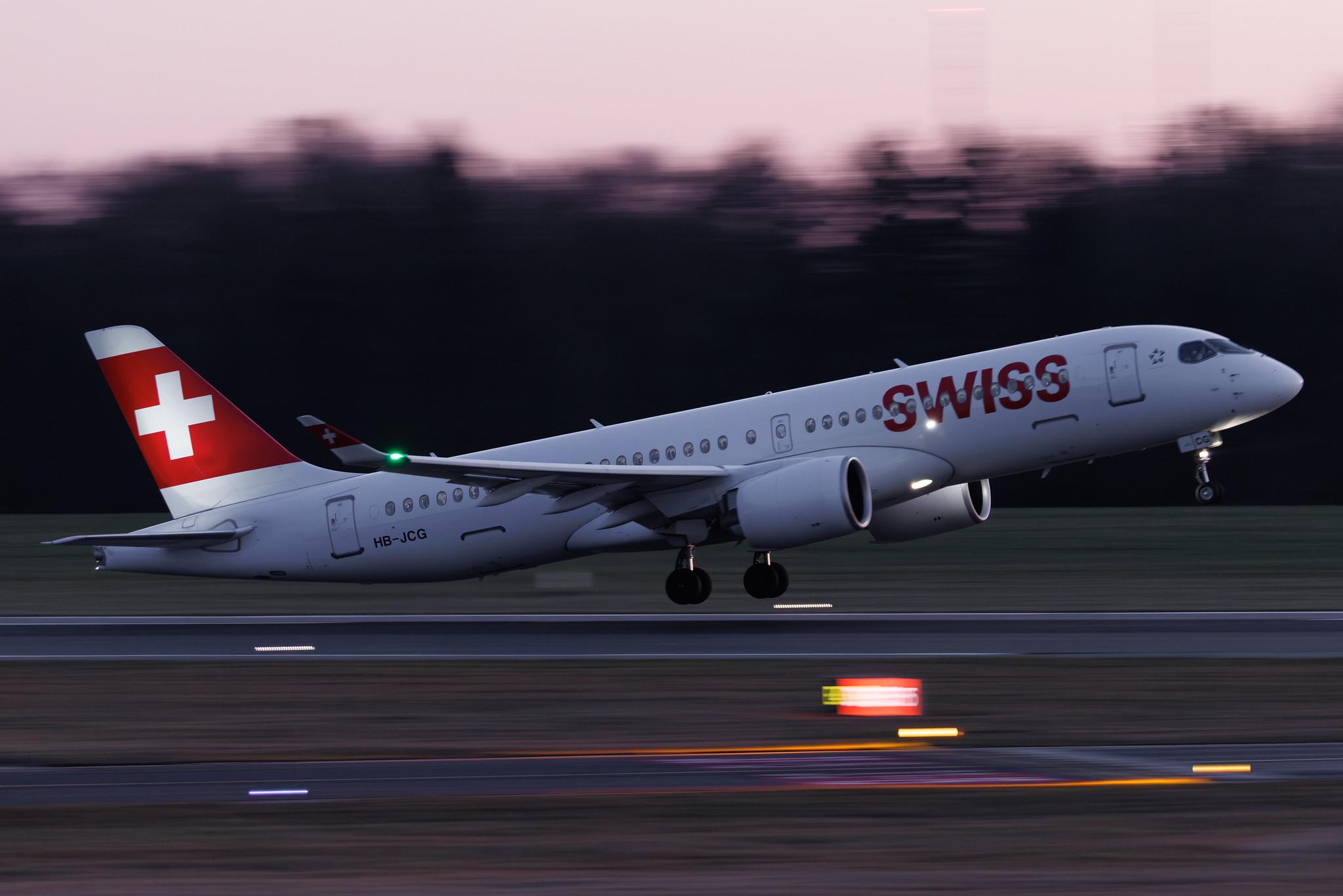 Hamburg Airport: Swiss (LX / SWR) | Airbus A220-300 BCS3 | HB-JCG | MSN 55020