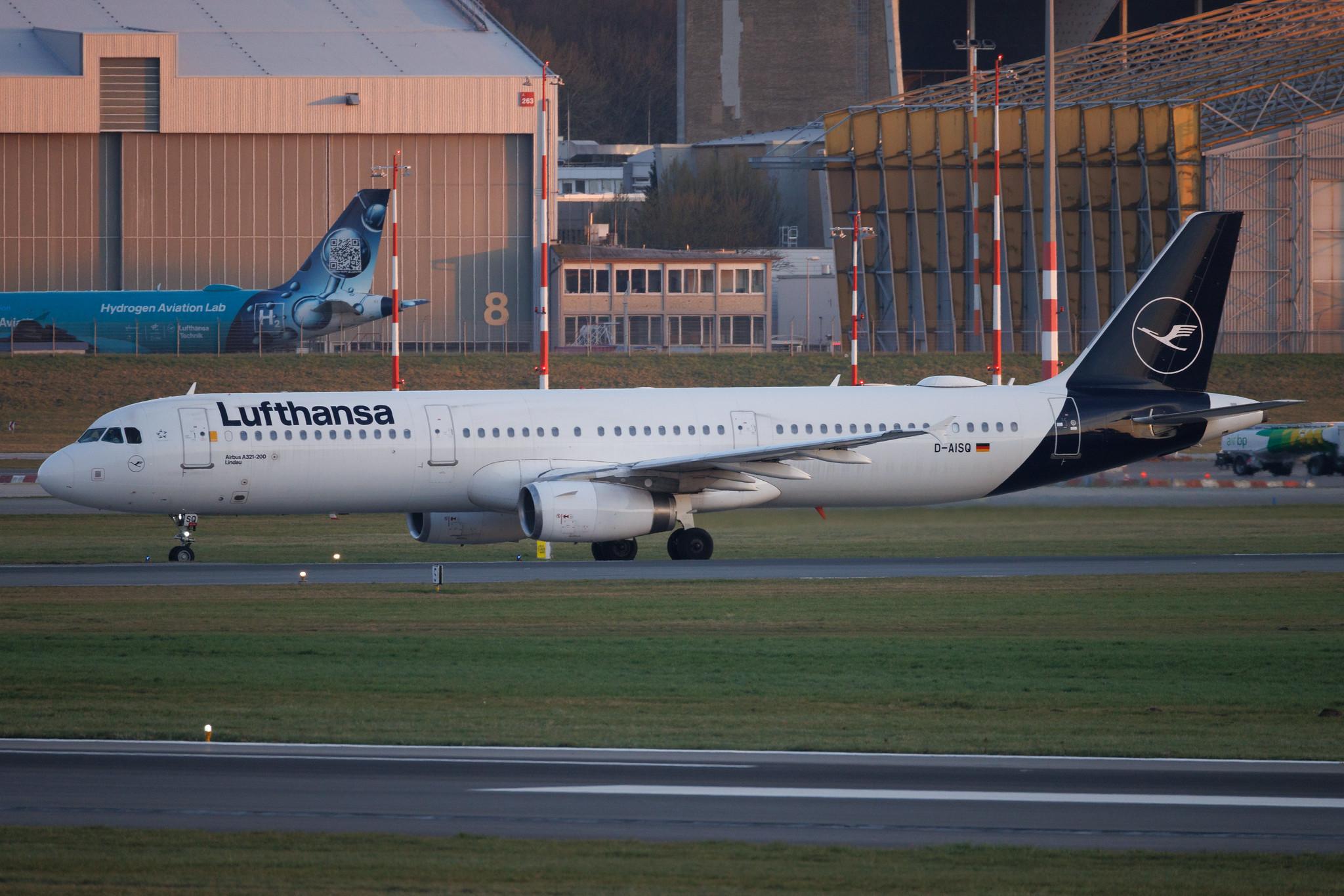 Hamburg Airport: Lufthansa (LH / DLH) | Airbus A321-231 A321 | D-AISQ | MSN 3936