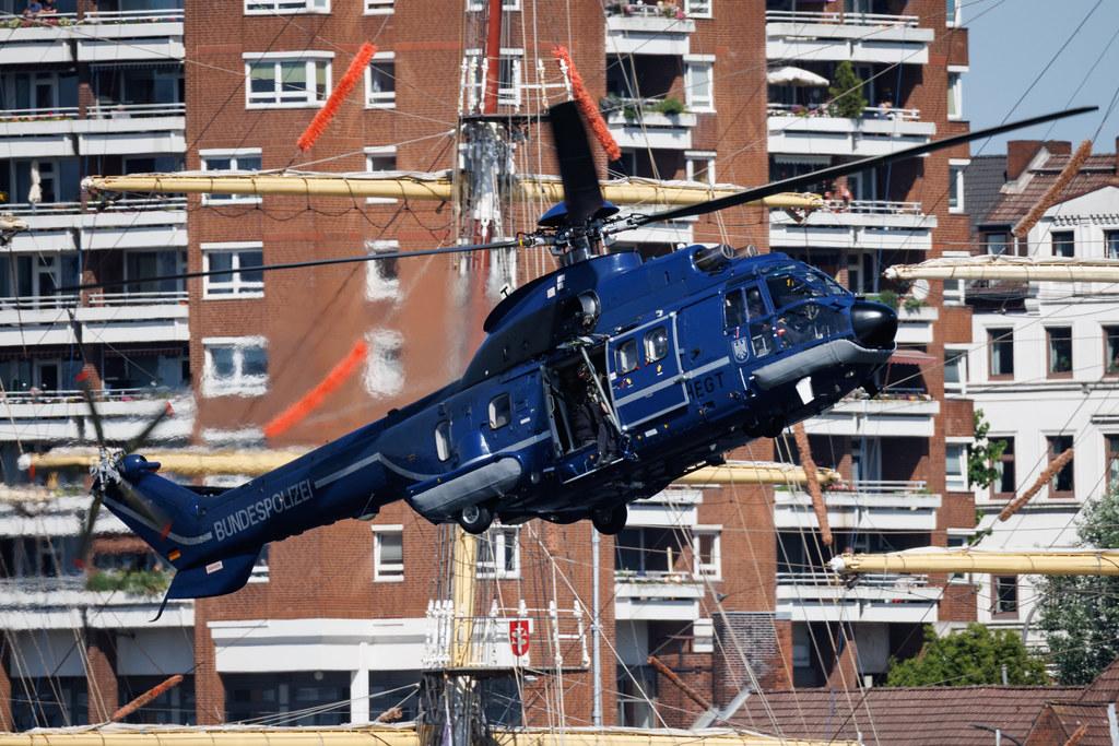 Maritime Sicherheit auf See: Leistungsfähigkeit der Bundespolizei, mit Einsatzuschiffen und Hubschrauber: Germany - Bundespolizei | Airbus Helicopters H215 AS32 | D-HEGT | MSN 2071