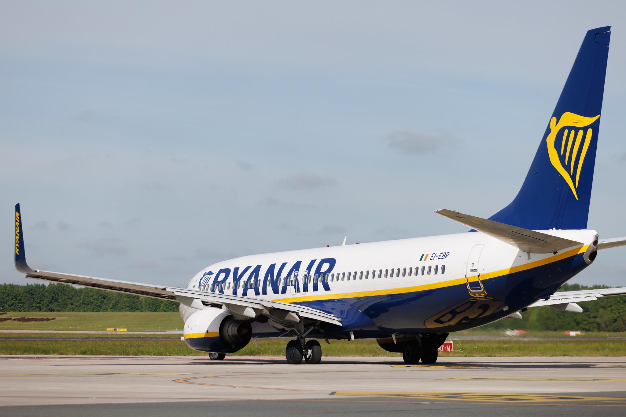 Hamburg Airport: Ryanair (FR / RYR) | Boeing 737-8AS B738 | EI-EBP | MSN 37531