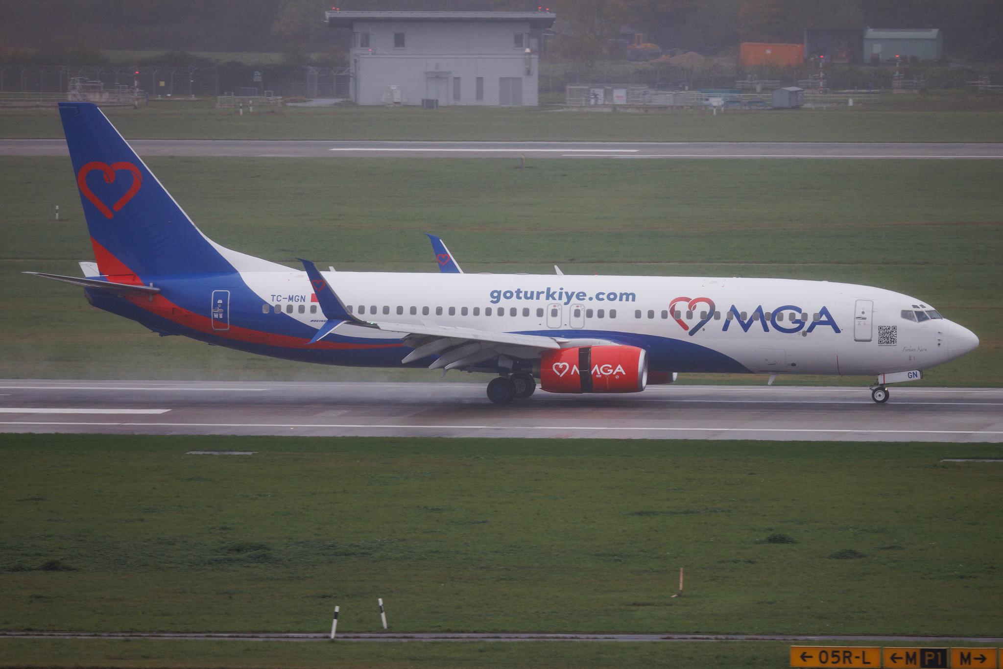 Düsseldorf Airport: Mavi Gök Airlines (4M / MGH) | Boeing 737-8S3 B738 | TC-MGN | MSN 29249