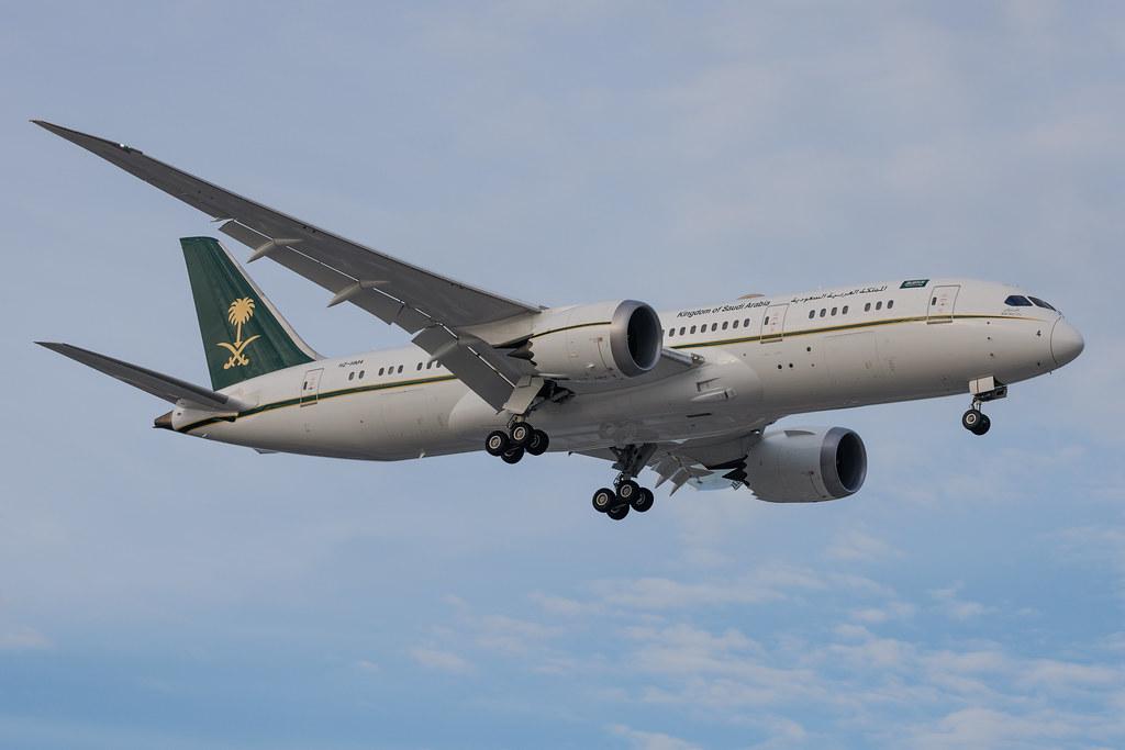 Hamburg Airport: Saudia Royal Fleet (SV / SVA) | Operator: Saudia | Boeing 787-8 Dreamliner B788 | HZ-HM4 | MSN 40059