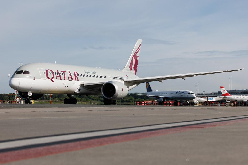 Hamburg Airport: Qatar Airways (QR / QTR) | Boeing 787-8 Dreamliner B788 | A7-BCL | MSN 38330