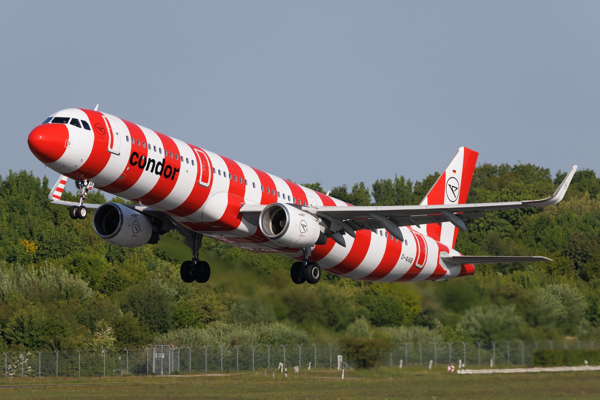 Hamburg Airport: Condor (DE / CFG) | Livery: Red Passion Livery | Airbus A321-211 A321 | D-AIAB | MSN 06511