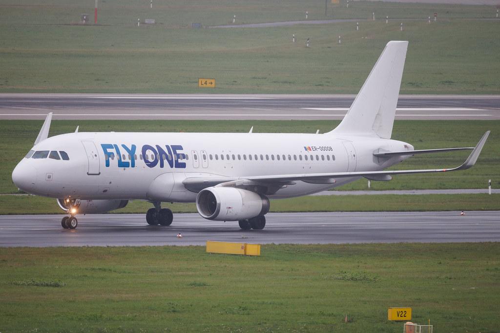 Düsseldorf Airport: FlyOne (5F / FIA) | Airbus A320-233 A320 | ER-00008 | MSN 05840