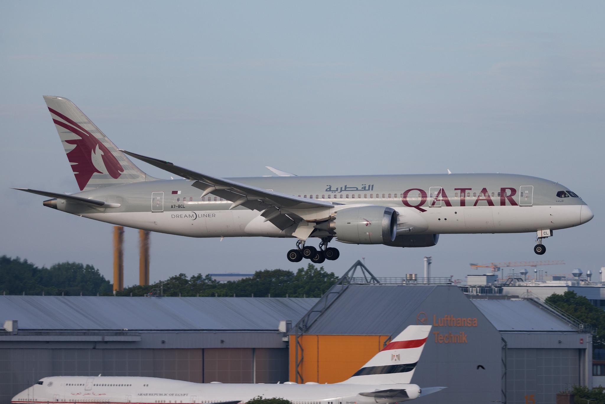 Hamburg Airport: Qatar Airways (QR / QTR) | Boeing 787-8 Dreamliner B788 | A7-BCL | MSN 38330