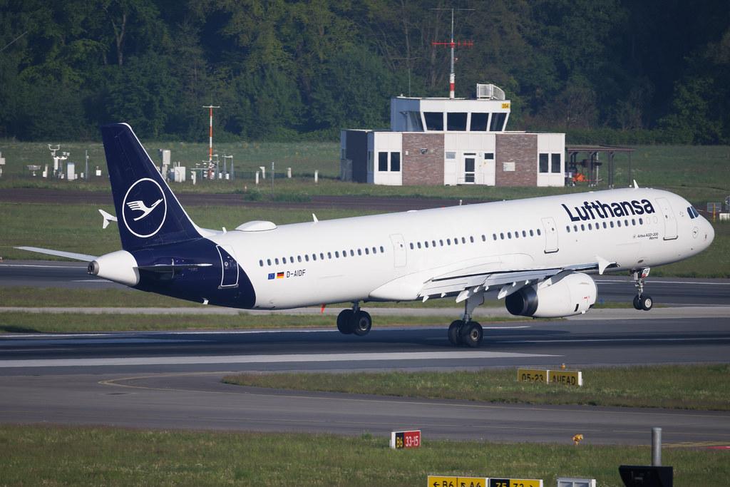 Hamburg Airport: Lufthansa (LH / DLH) | Airbus A321-231 A321 | D-AIDF | MSN 4626