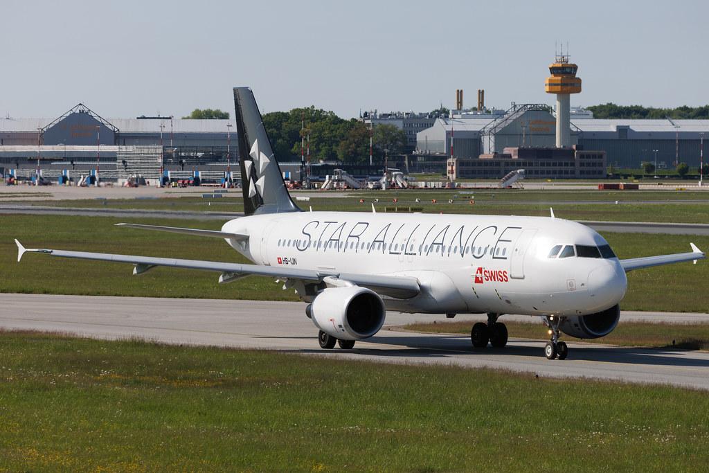 Hamburg Airport: Swiss (LX / SWR) | Livery: Star Alliance Livery | Airbus A320-214 A320 | HB-IJN | MSN 0643