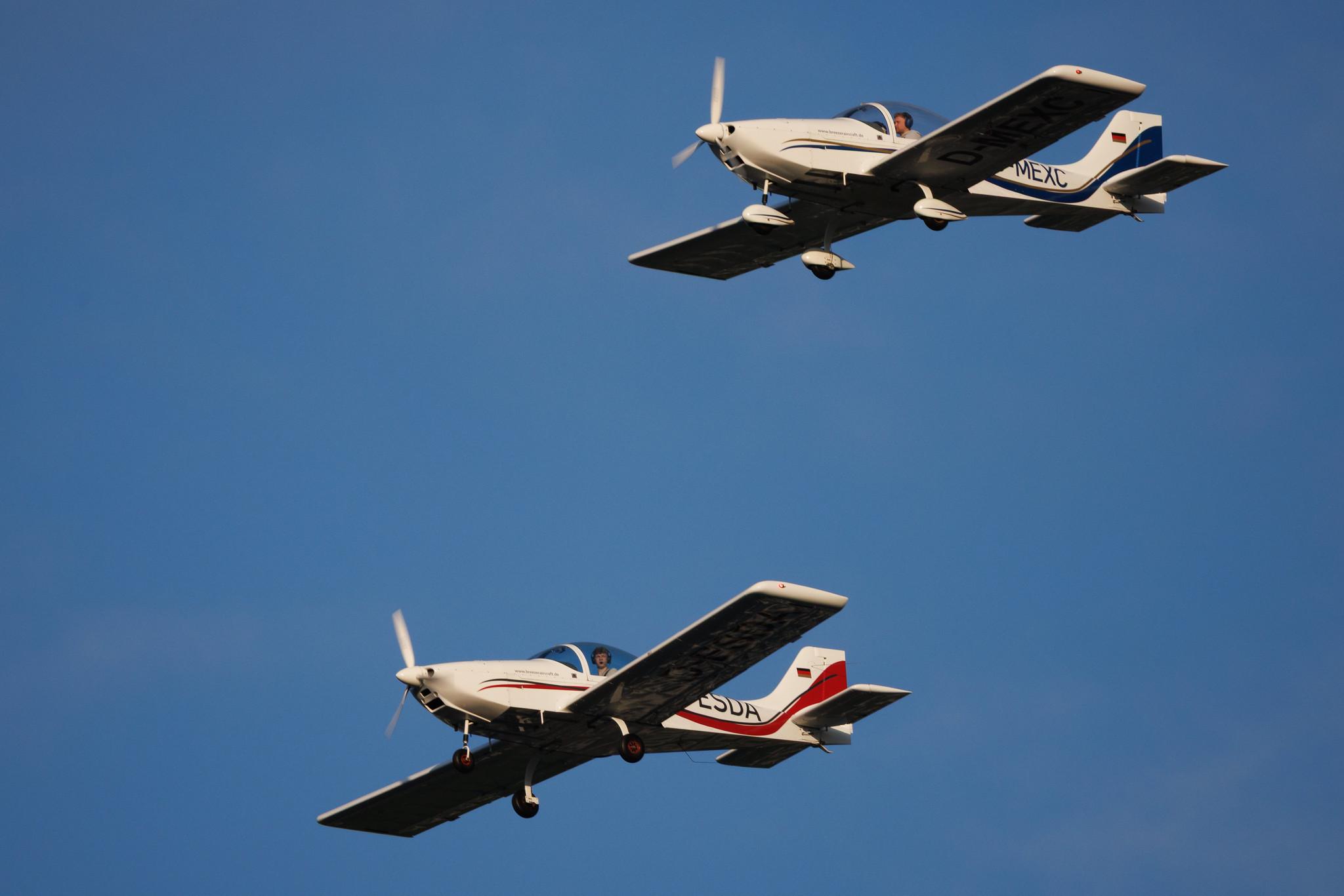 Hamburg Airport: Aero Club Kropp | Aerostyle Breezer BREZ | D-ESDA | MSN n/a