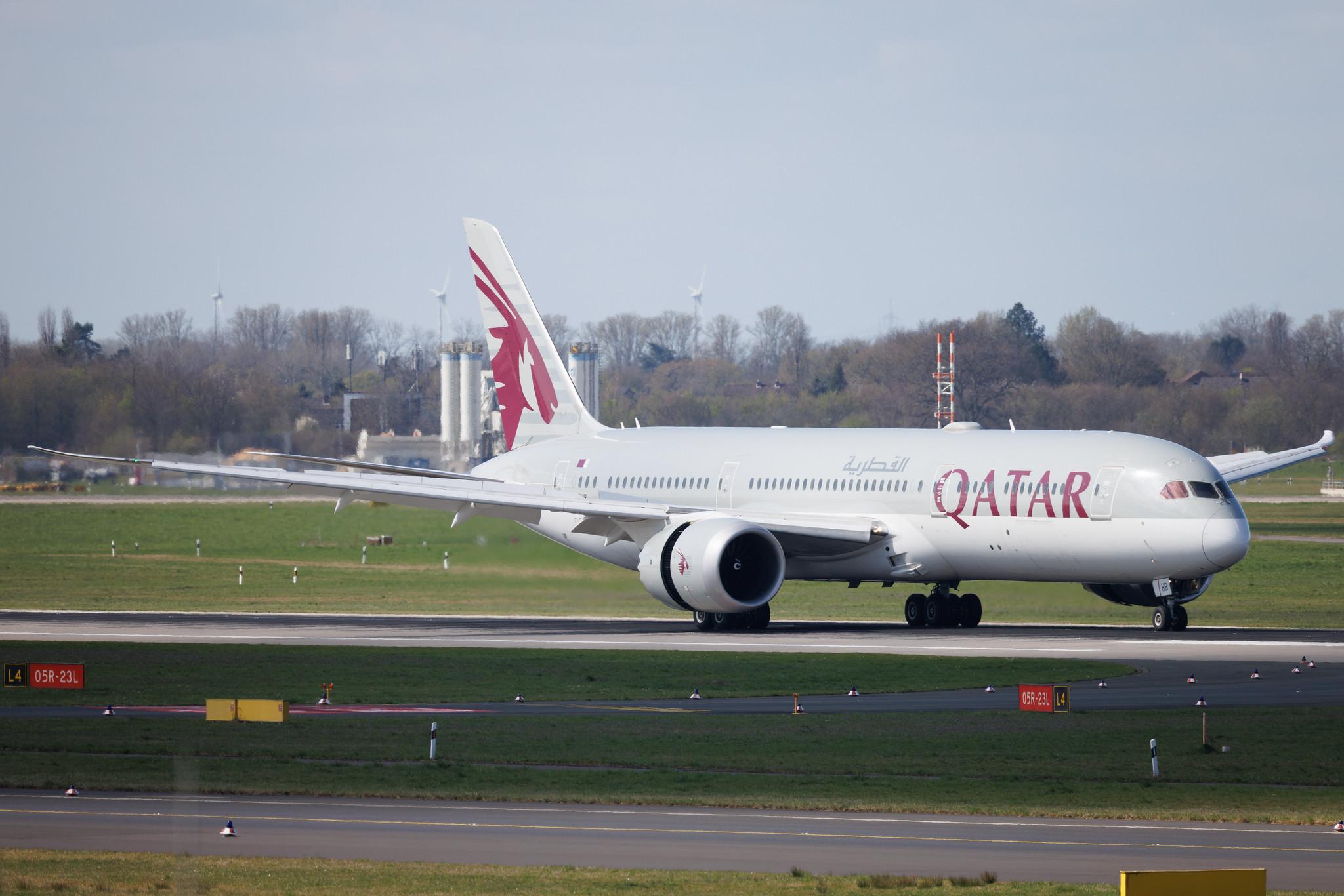 Düsseldorf Airport: Qatar Airways (QR / QTR) | Boeing 787-9 Dreamliner B789 | A7-BHB | MSN 64215