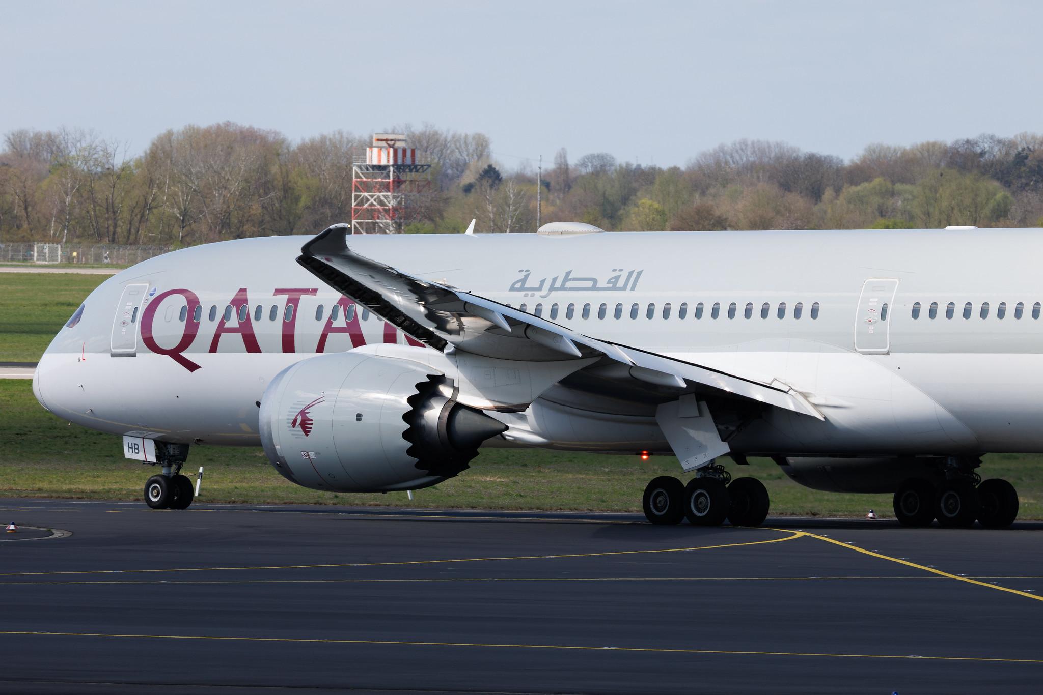 Düsseldorf Airport: Qatar Airways (QR / QTR) | Boeing 787-9 Dreamliner B789 | A7-BHB | MSN 64215