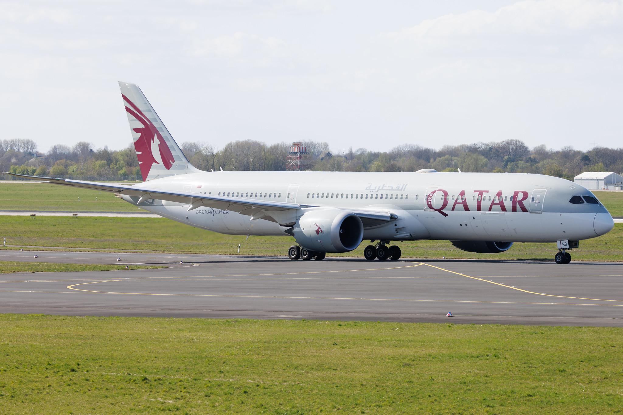 Düsseldorf Airport: Qatar Airways (QR / QTR) | Boeing 787-9 Dreamliner B789 | A7-BHB | MSN 64215