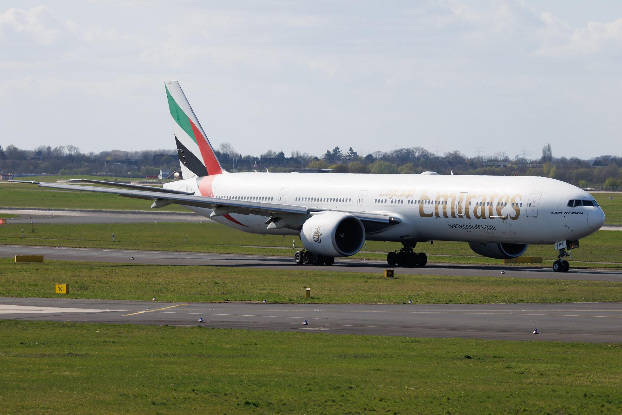 Düsseldorf Airport: Emirates (EK / UAE) | Boeing 777-31H(ER) B77W | A6-EPK | MSN 42330