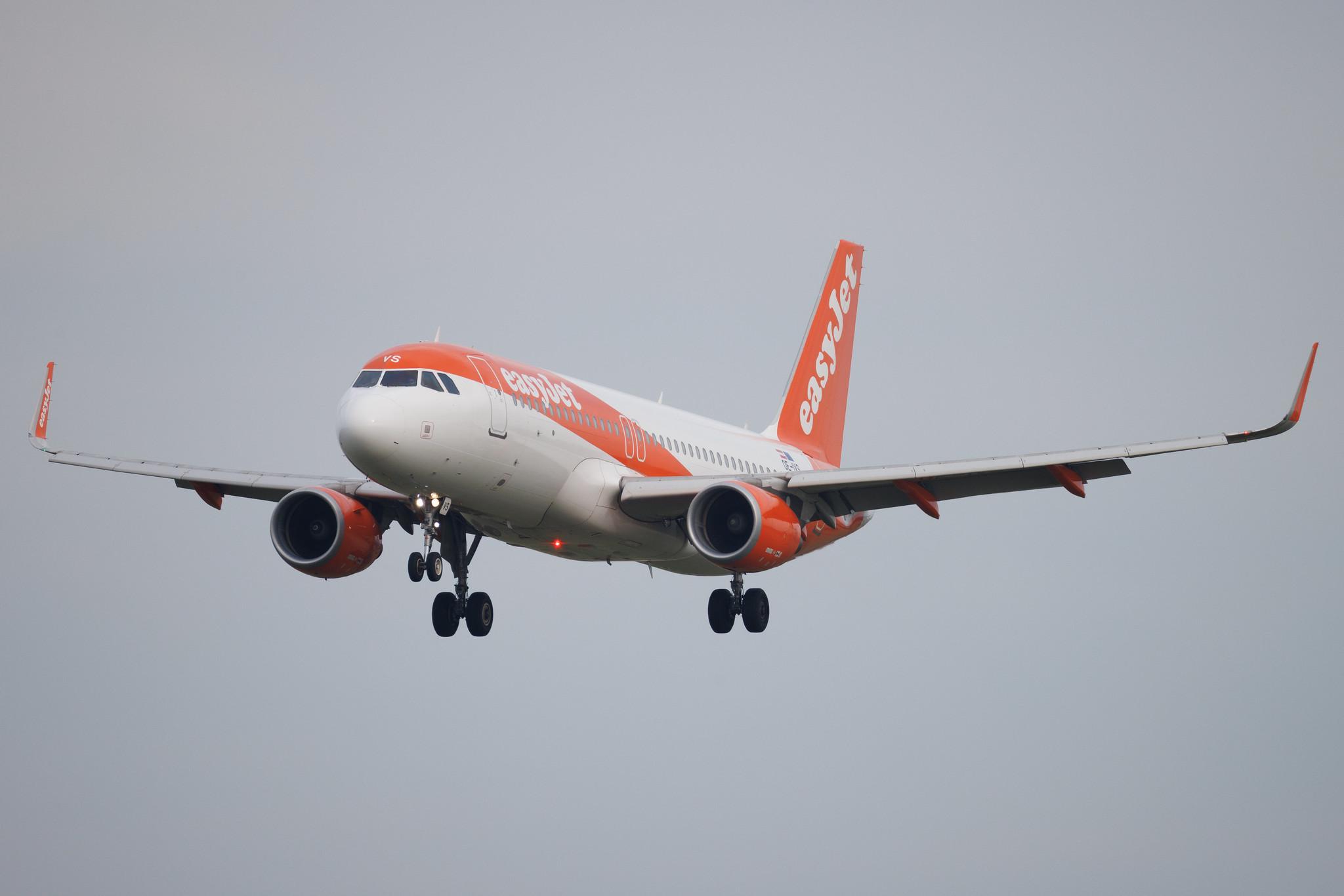 Flughafen Berlin Brandenburg: easyJet (U2 / EZY) | Operator: easyJet Europe | Airbus A320-214 A320 | OE-IVS | MSN 07235