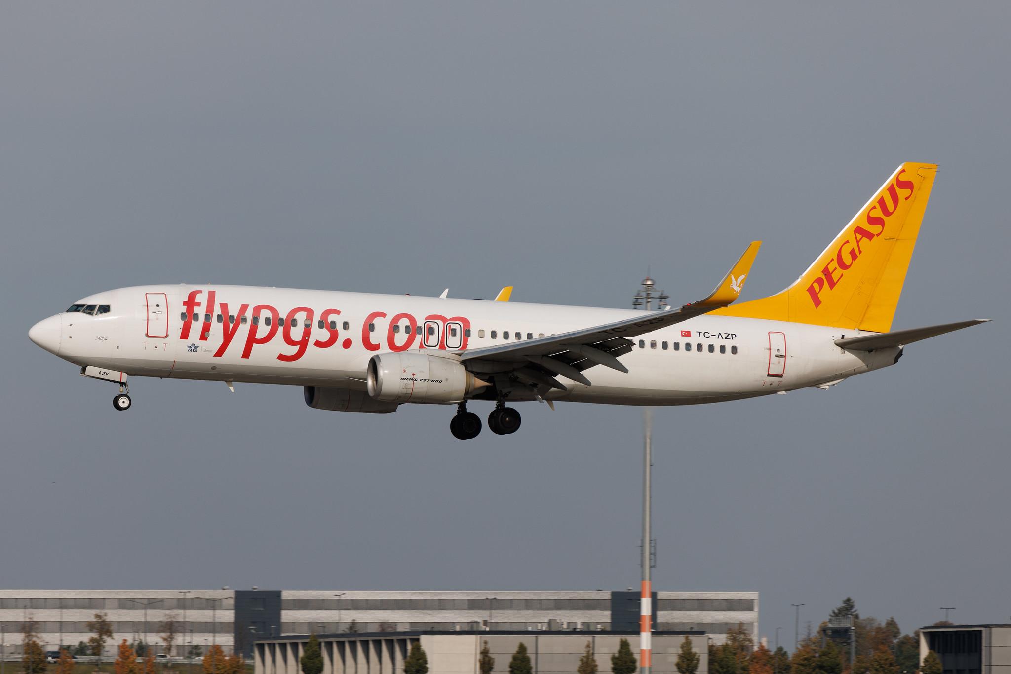 Flughafen Berlin Brandenburg: Pegasus (PC / PGT) | Boeing 737-82R B738 | TC-AZP | MSN 38176