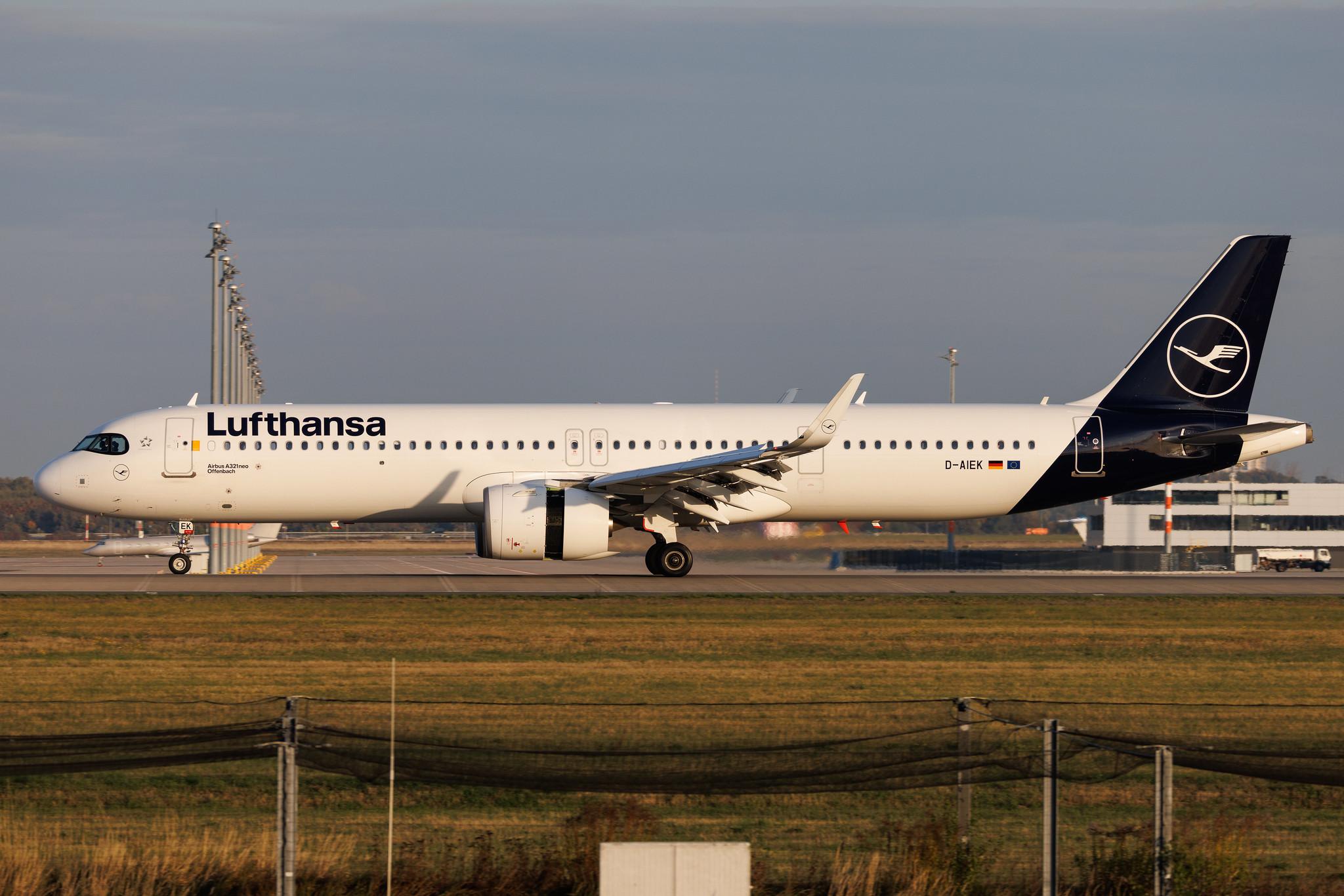 Flughafen Berlin Brandenburg: Lufthansa (LH / DLH) | Airbus A321-271NX A21N | D-AIEK | MSN 10583