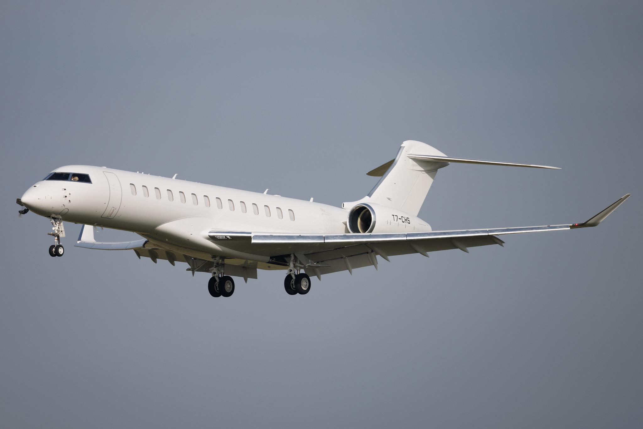 Flughafen Berlin Brandenburg: Private owner | Bombardier Global 7500 GL7T | T7-CHS | MSN 70118