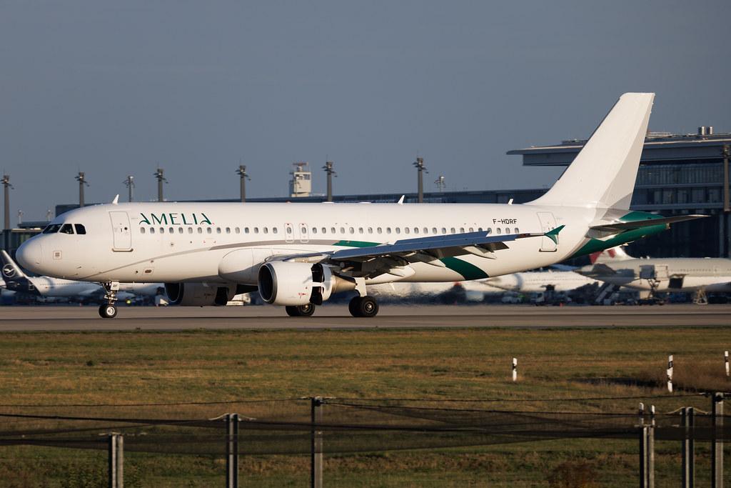 Flughafen Berlin Brandenburg: Amelia (8R / AIA) | Airbus A320-214 A320 | F-HDRF | MSN 02899