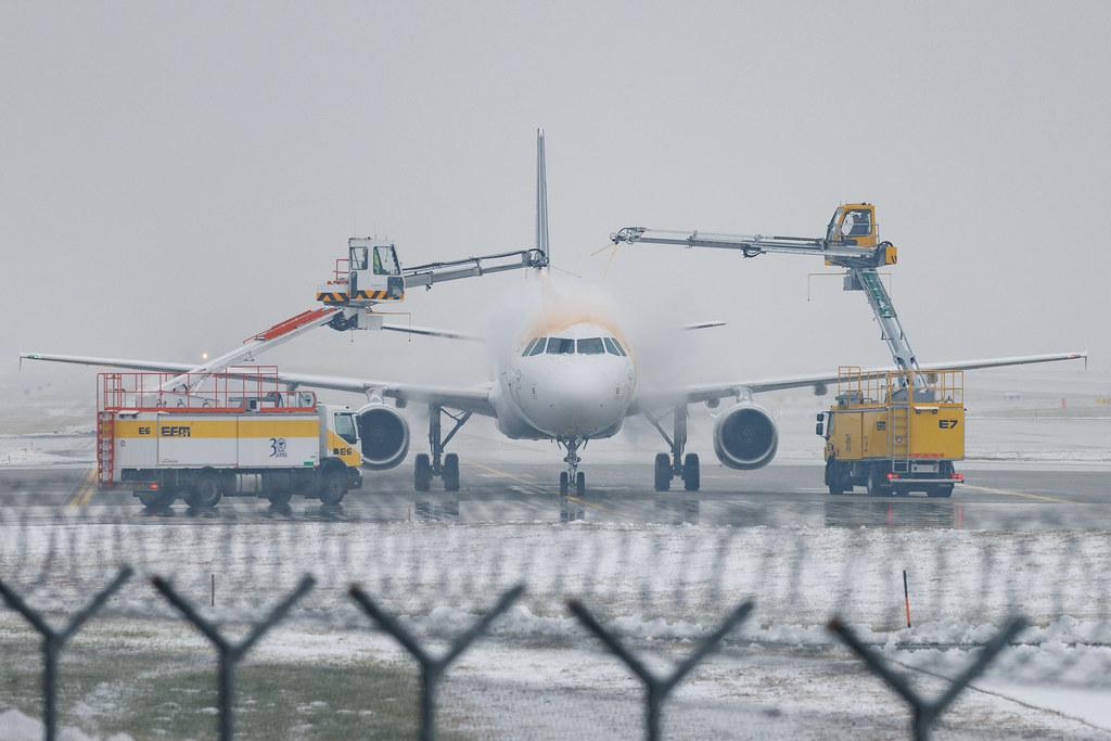 Munich Airport: Lufthansa (LH / DLH) | Airbus A321-231 A321 | D-AIDW | MSN 6415