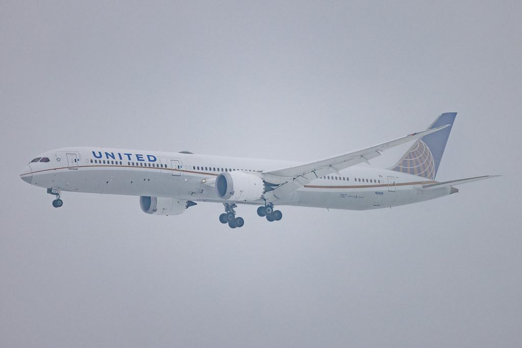 Munich Airport: United Airlines (UA / UAL) | Boeing 787-10 Dreamliner B78X | N12005 | MSN 40937
