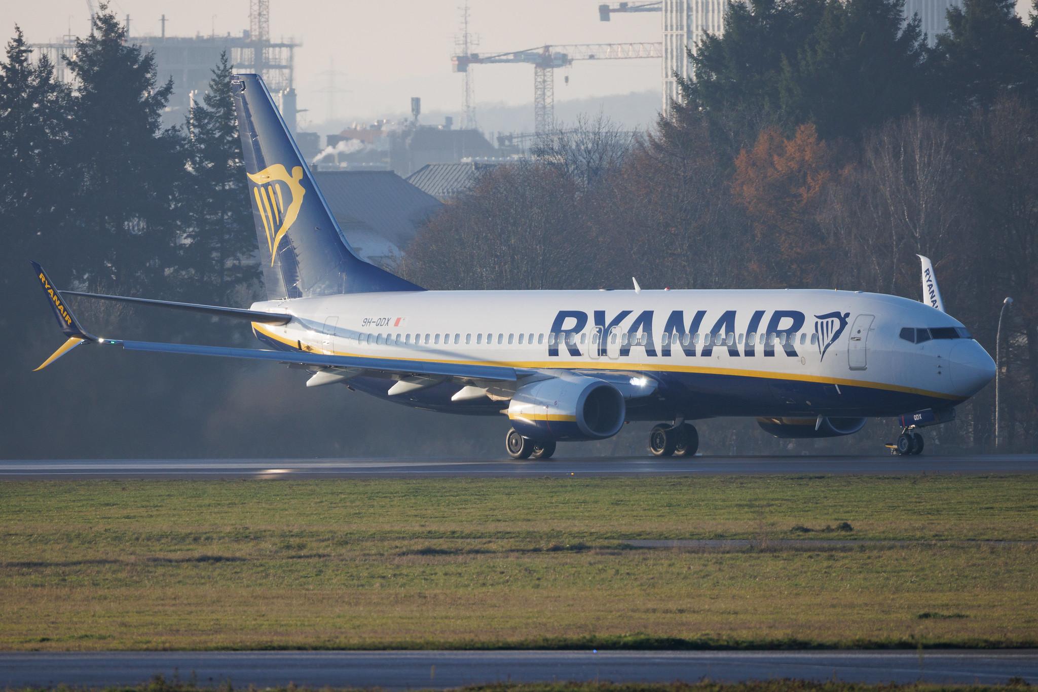 Luxembourg Findel Airport: Ryanair (FR / RYR) | Operator: Malta Air | Boeing 737-8AS B738 | 9H-QDX | MSN 44773