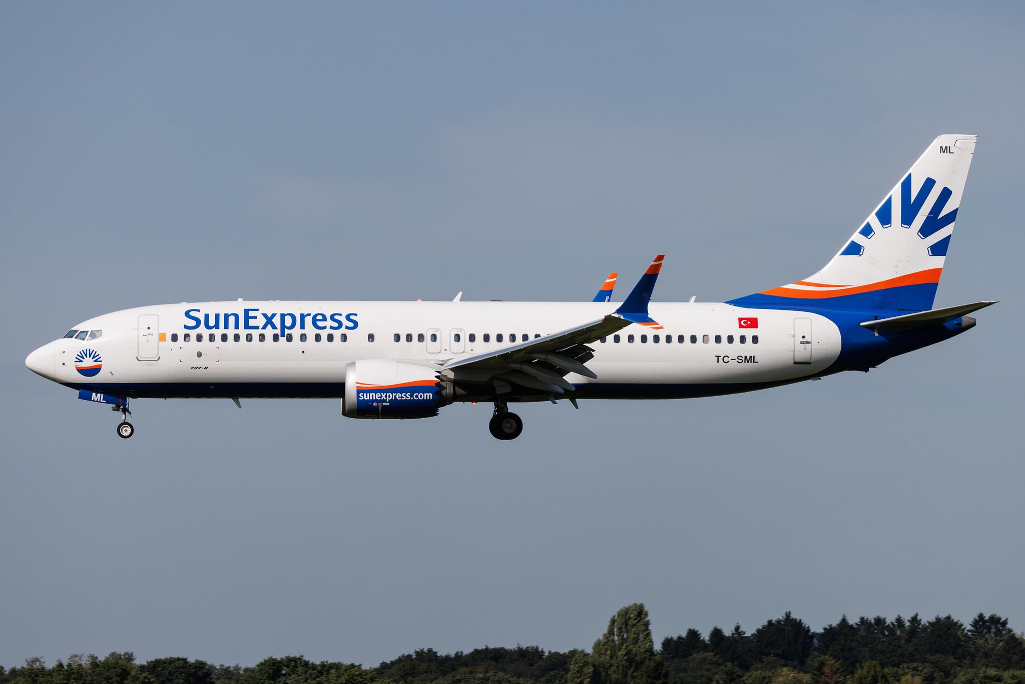 Hamburg Airport: SunExpress (XQ / SXS) | Boeing 737 MAX 8 B38M | TC-SML | MSN 61337