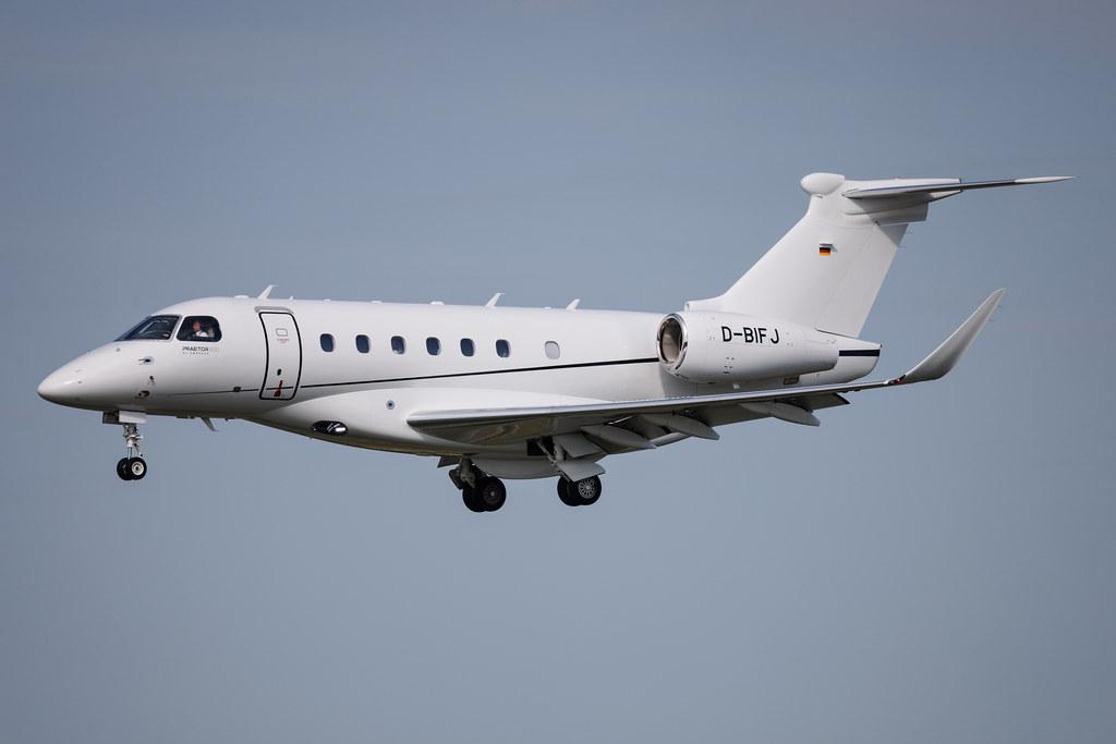 Hamburg Airport: VistaJet (VJT) | Operator: VistaJet Germany | Embraer Praetor 600 E550 | D-BIFJ | MSN 55020216