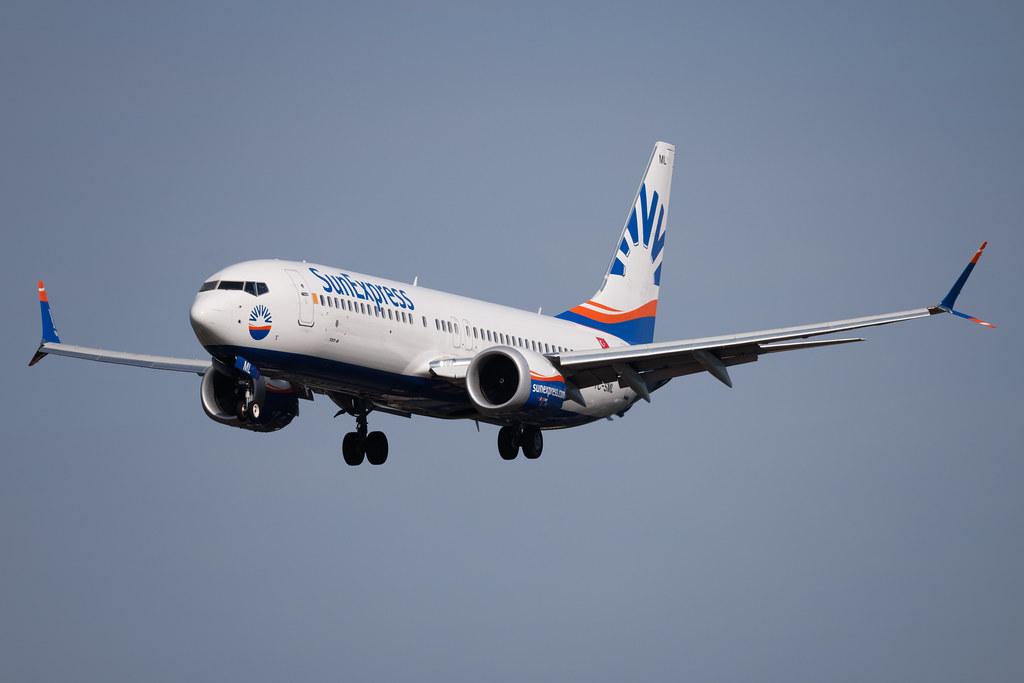 Hamburg Airport: SunExpress (XQ / SXS) | Boeing 737 MAX 8 B38M | TC-SML | MSN 61337