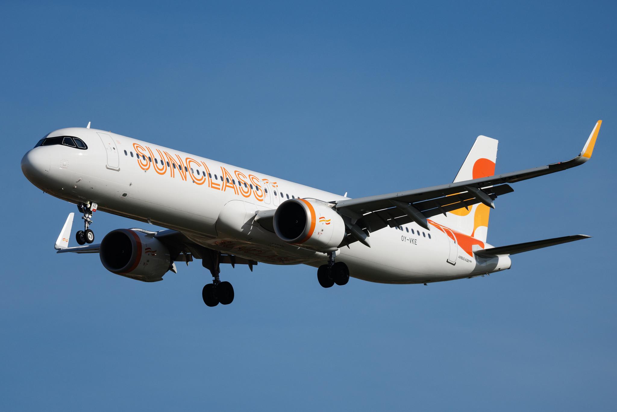 Palma de Mallorca Airport: Sunclass Airlines (DK / VKG) |  Airbus A321-251NX A21N | OY-VKE | MSN 12679