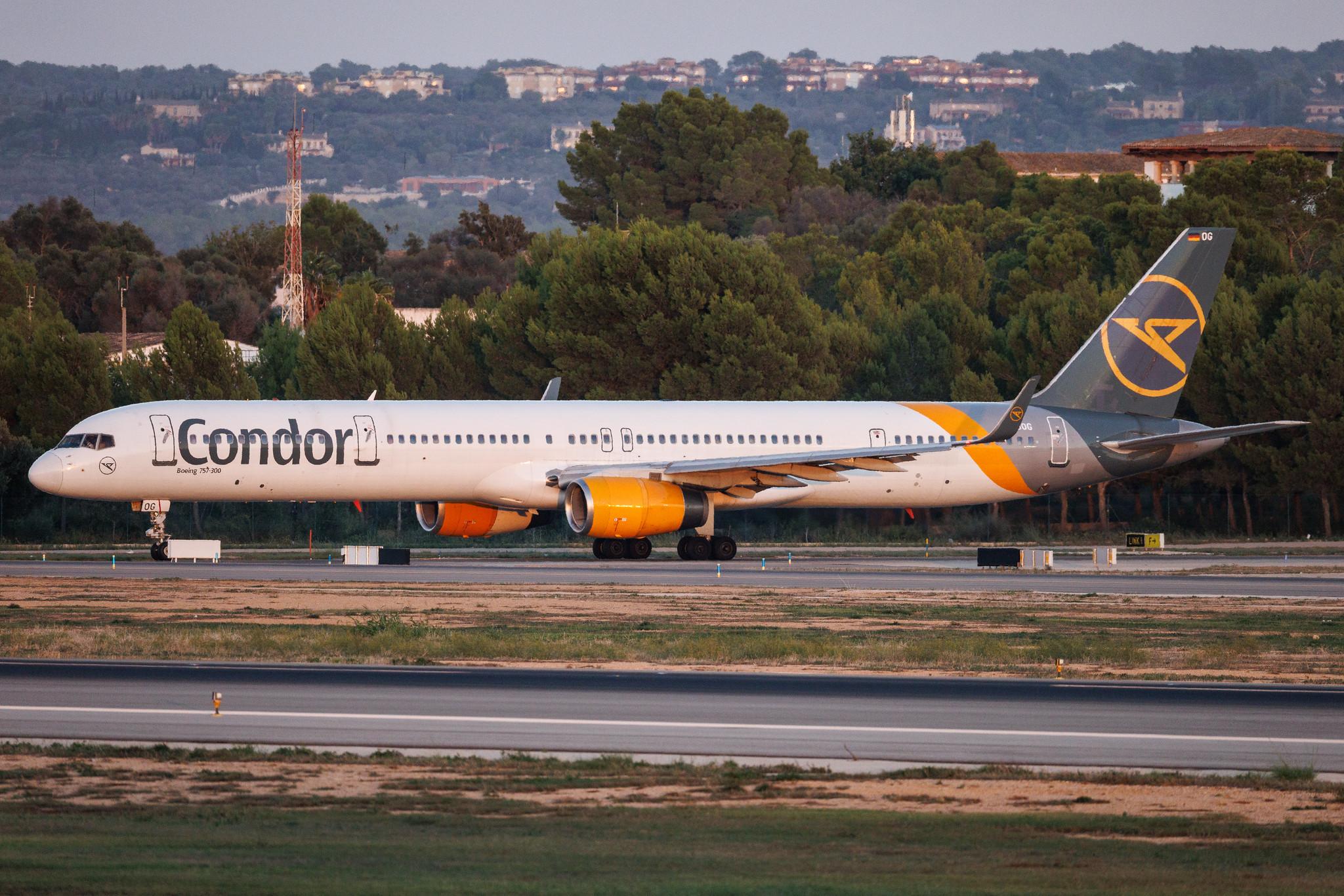 Palma de Mallorca Airport: Condor (DE / CFG) | Boeing 757-330 B753 | D-ABOG | MSN 29014