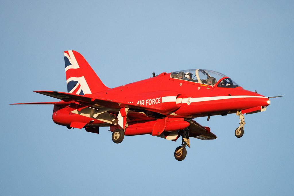 Hamburg Airport: Red Arrows Display Team (RFR) | Operator: United Kingdom - Royal Air Force | British Aerospace Hawk T.1 HAWK | XX232 | MSN 312068/068