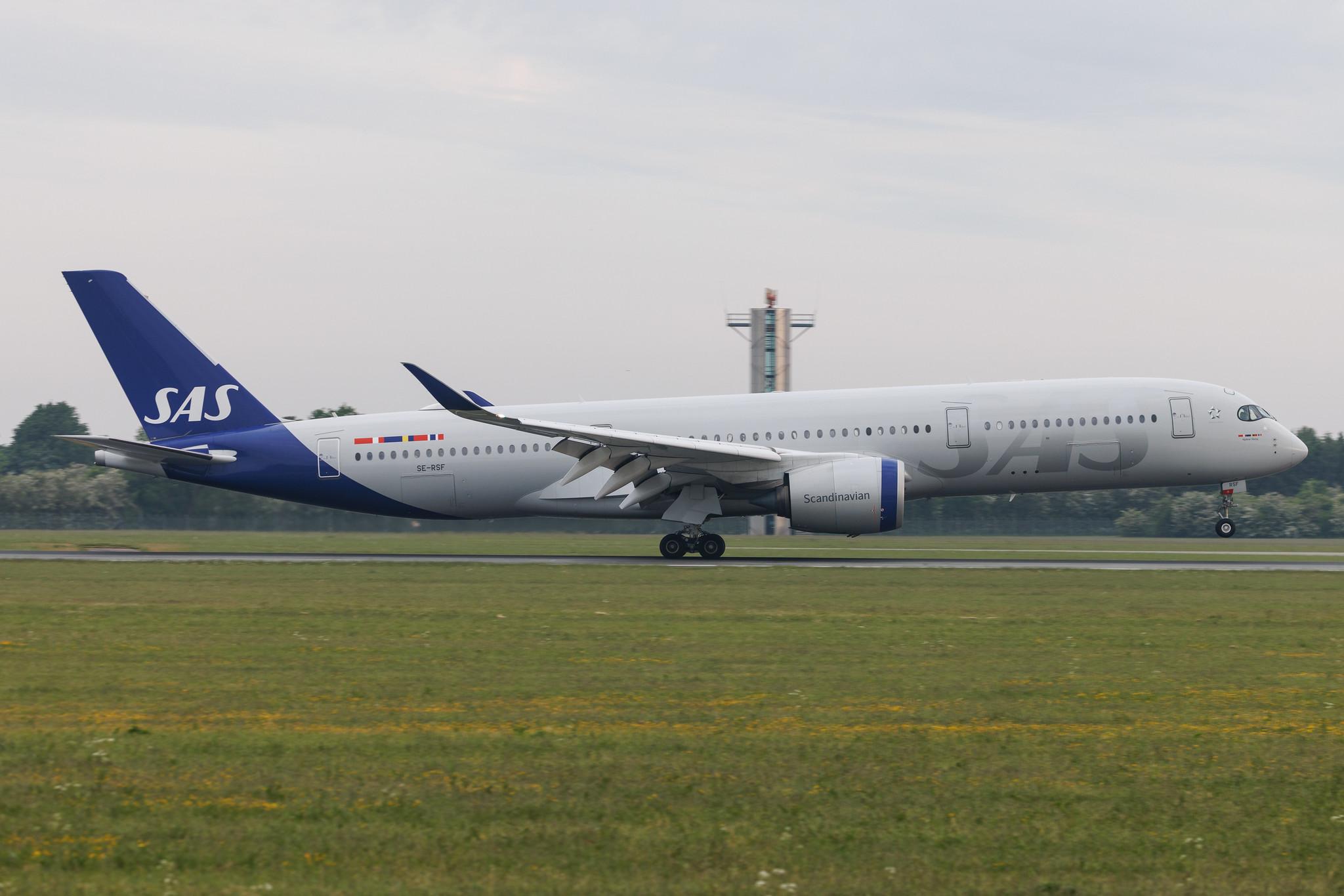 Copenhagen Airport: SAS (SK / SAS) | Airbus A350-941 A359 | SE-RSF | MSN 499