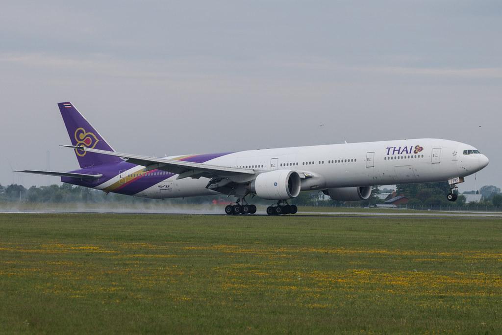 Copenhagen Airport: Thai Airways (TG / THA) | Boeing 777-3AL(ER) B77W | HS-TKP | MSN 41525
