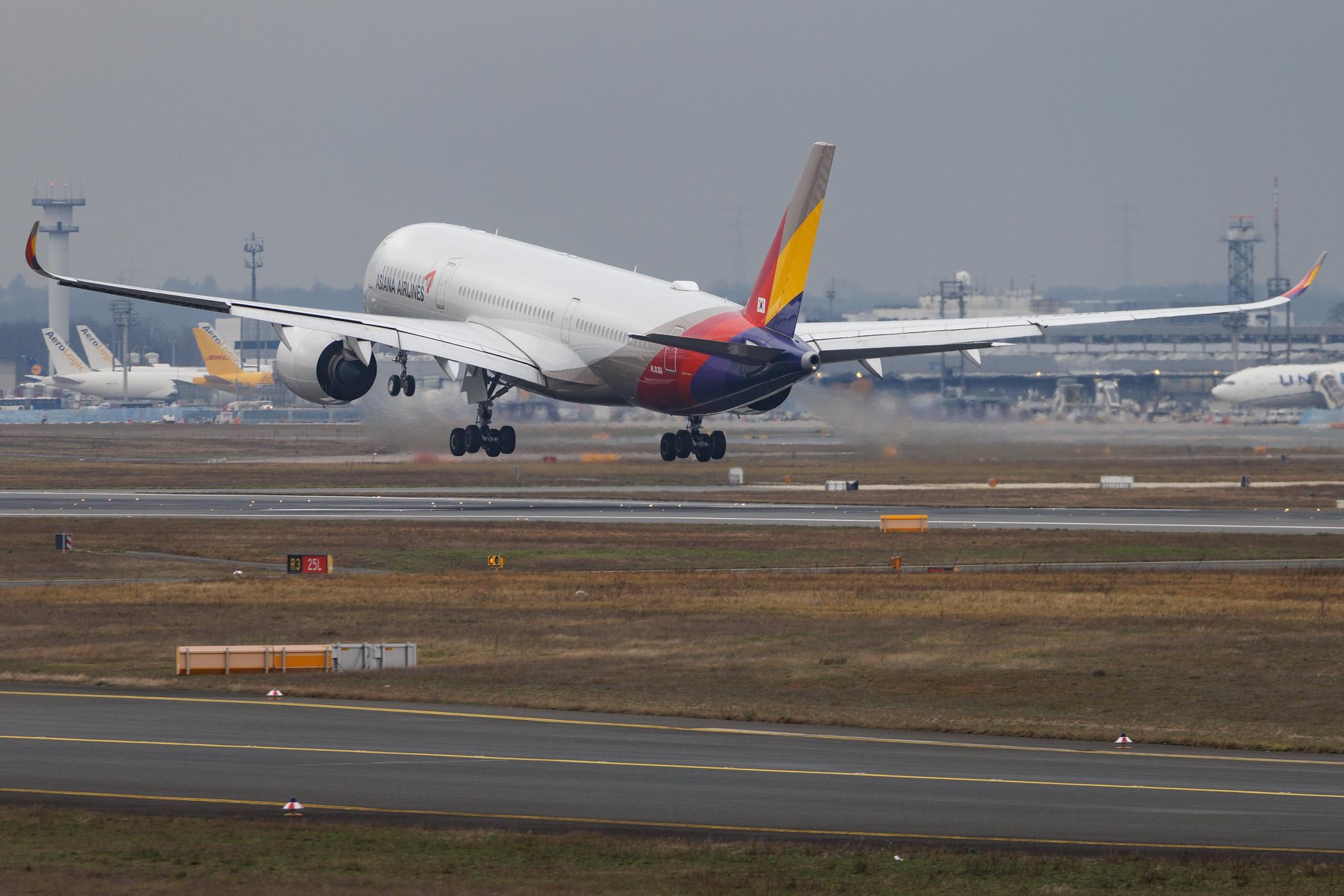 Frankfurt Airport: Asiana Airlines (OZ / AAR) | Airbus A350-941 A359 | HL8361 | MSN 301