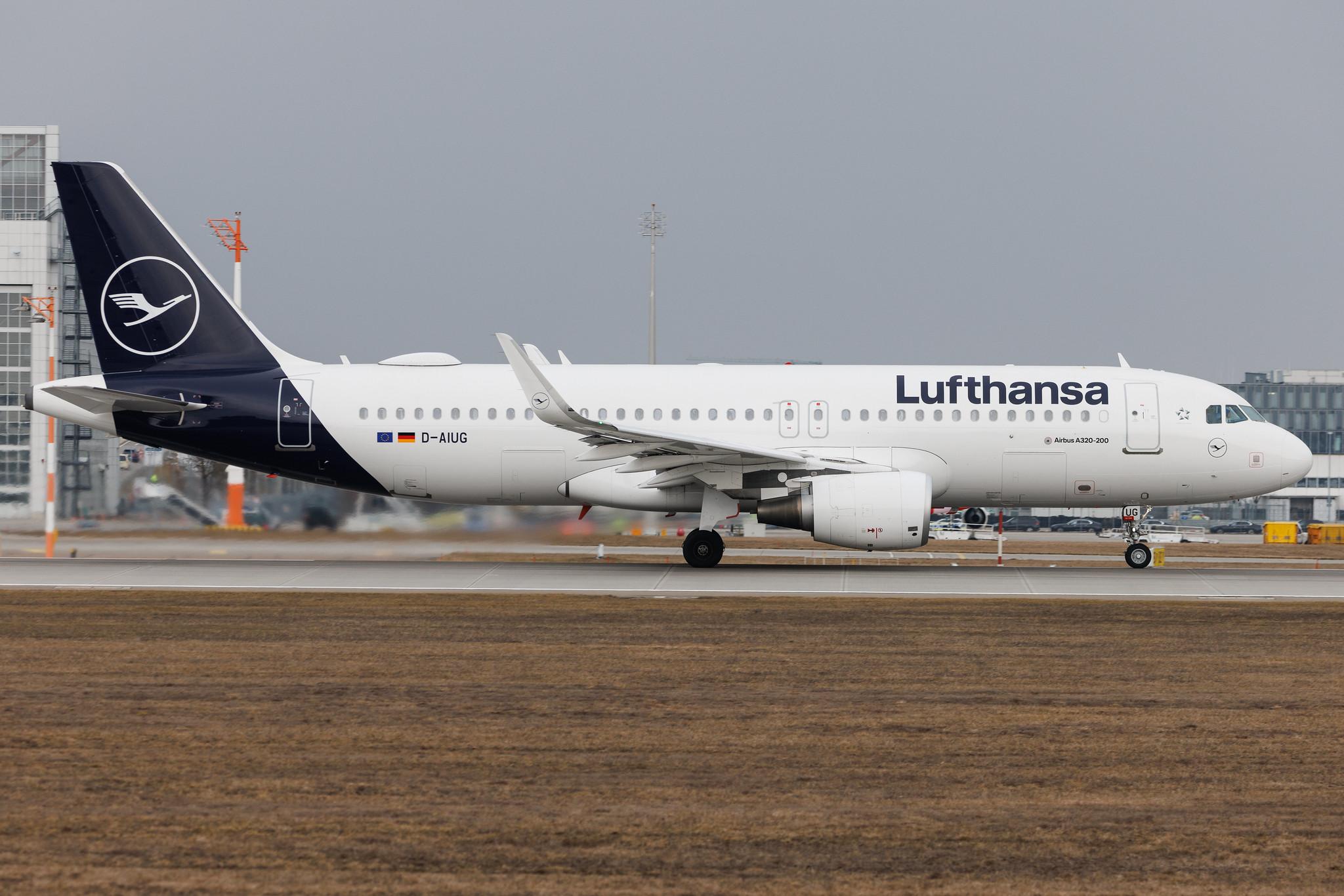 Munich Airport: Lufthansa (LH / DLH) | Airbus A320-214 A320 | D-AIUG | MSN 6202