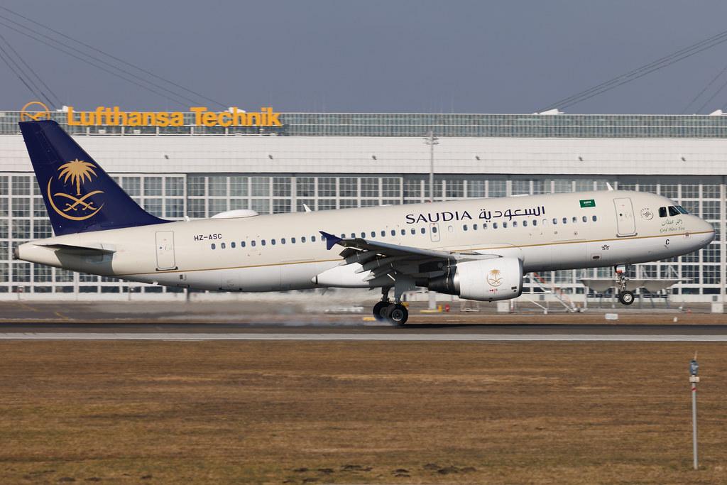 Munich Airport: Saudia (SV / SVA) | Airbus A320-214 A320 | HZ-ASC | MSN 4337
