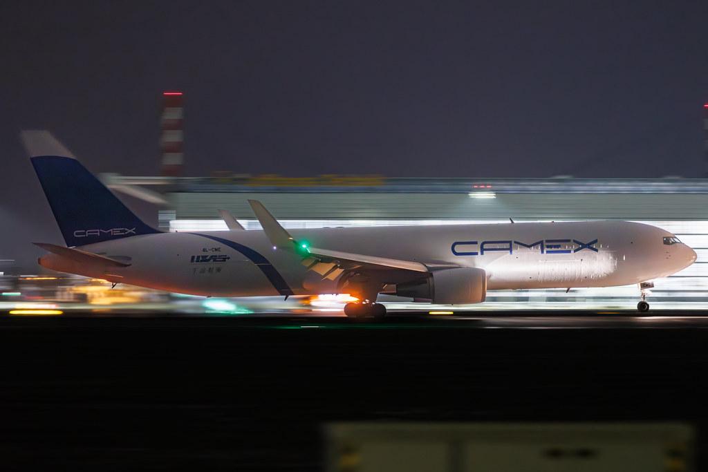 Munich Airport: CAMEX Airlines (Z7 / CMS) | Boeing 767-323(ER)(BDSF) B763 | 4L-CME | MSN 25451