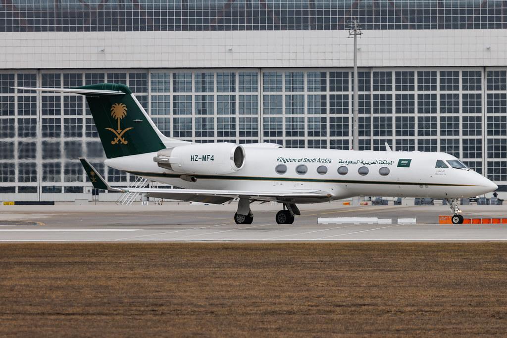Munich Airport: Saudia Royal Fleet (SV / SVA) | Operator: Saudia | Gulfstream G300 GLF4 | HZ-MF4 | MSN 1525