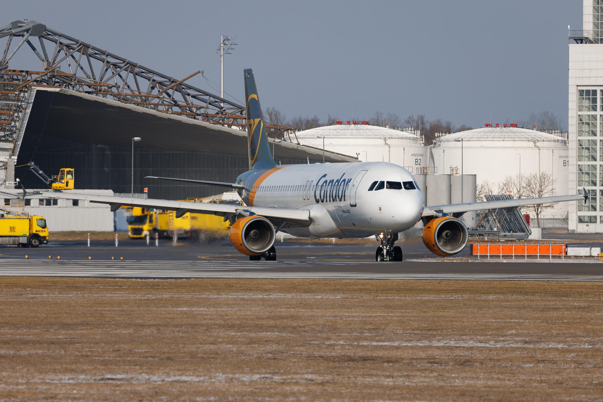 Munich Airport: Condor (DE / CFG) | Airbus A320-214 A320 | D-AICP | MSN 2142