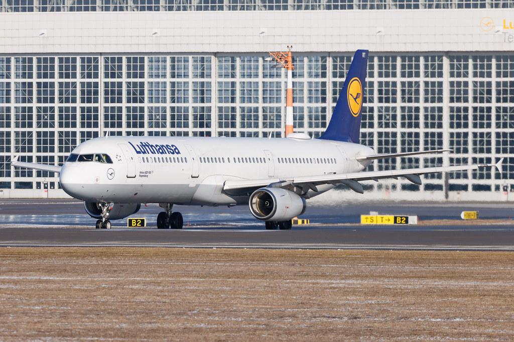 Munich Airport: Lufthansa (LH / DLH) | Airbus A321-131 A321 | D-AIRT | MSN 0652
