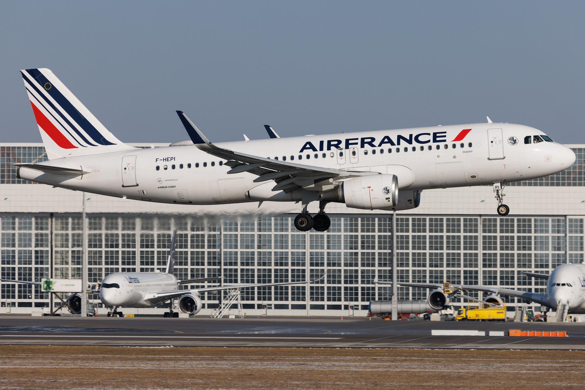 Munich Airport: Air France (AF / AFR) |  Airbus A320-214 A320 | F-HEPI | MSN 7713