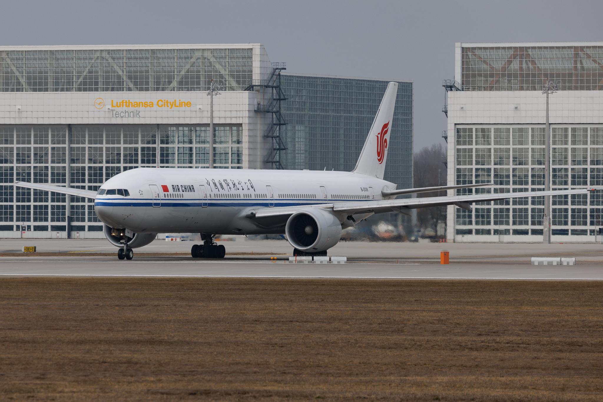 Munich Airport: Air China (CA / CCA) | Boeing 777-39L(ER) B77W | B-2036 | MSN 38676