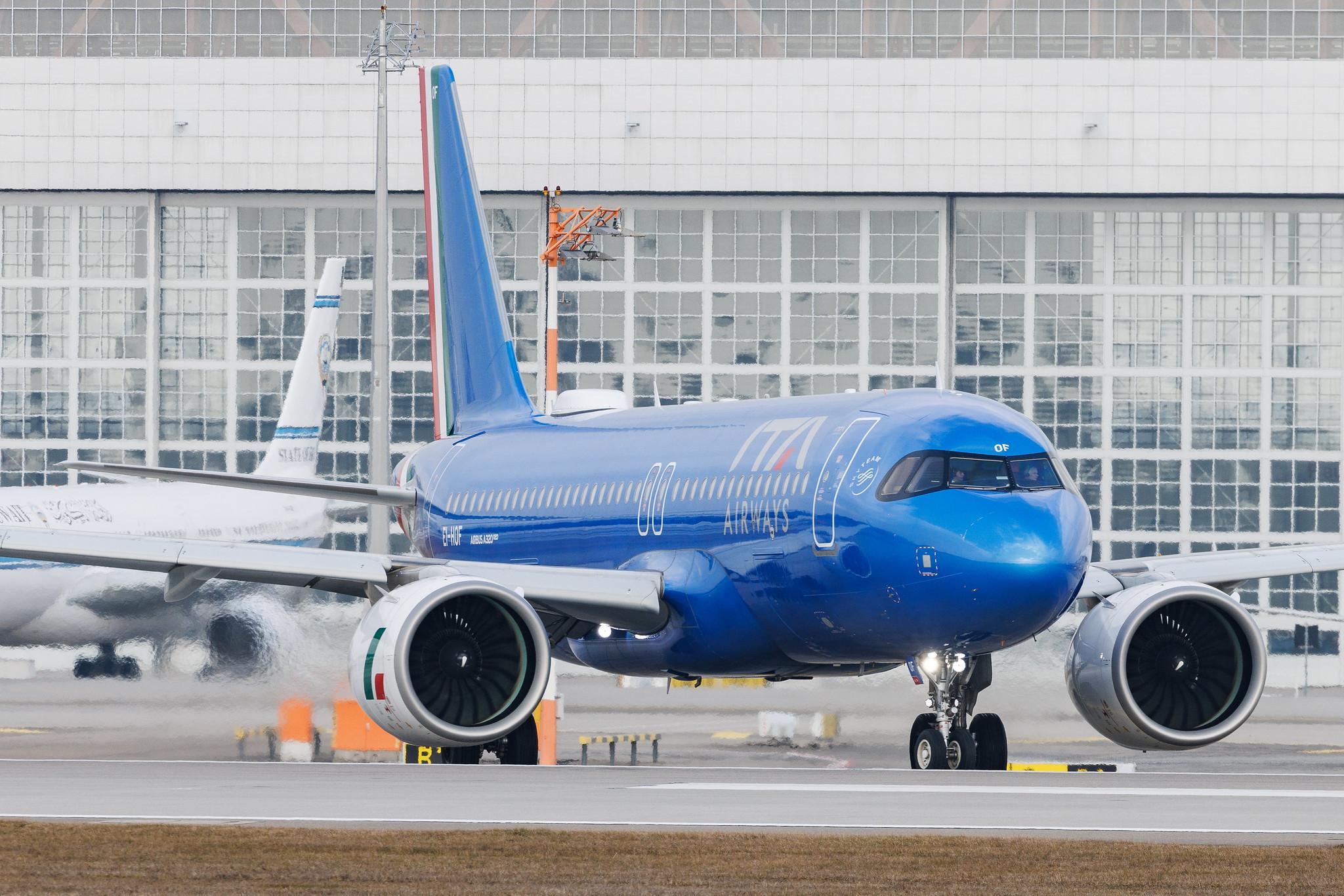 Munich Airport: ITA Airways (AZ / ITY) | Airbus A320-272N A20N | EI-HOF | MSN 11722