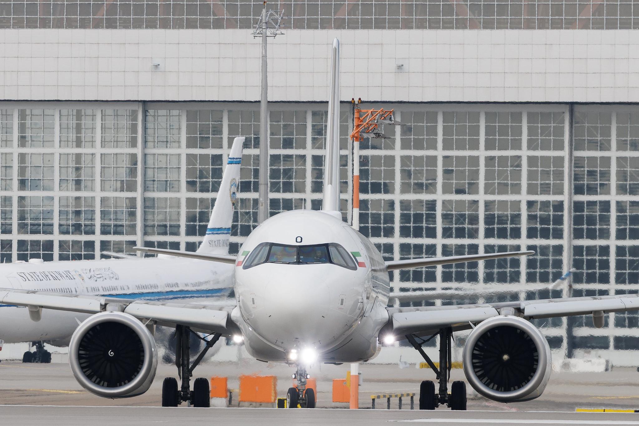 Munich Airport: Kuwait Airways (KU / KAC) | Airbus A320-251N A20N | 9K-AKO | MSN 10082