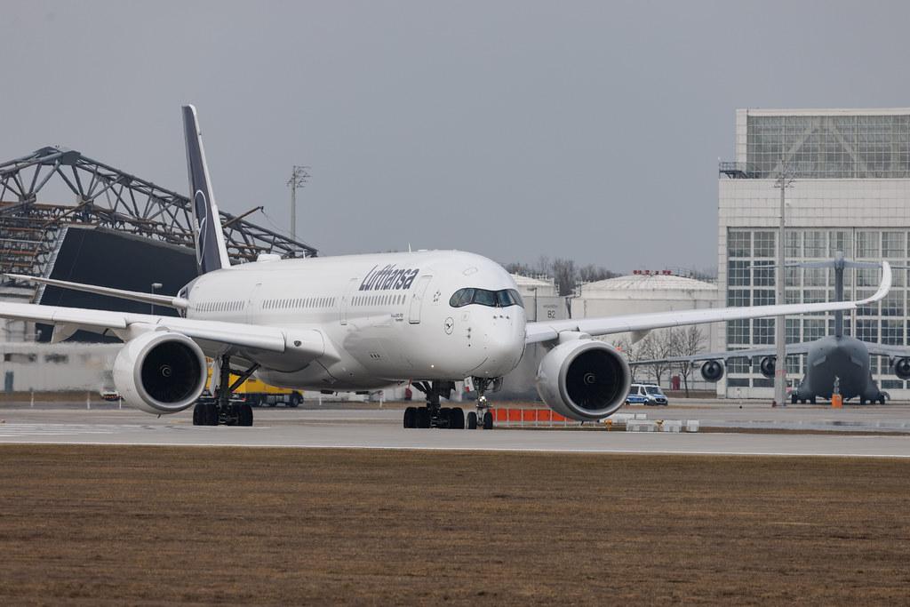 Munich Airport: Lufthansa (LH / DLH) | Airbus A350-941 A359 | D-AIXG | MSN 174