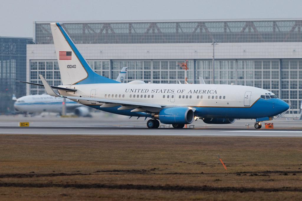 Munich Airport: United States - Air Force (RCH) | Boeing C-40 Clipper B737 | 01-0040 | MSN 29971