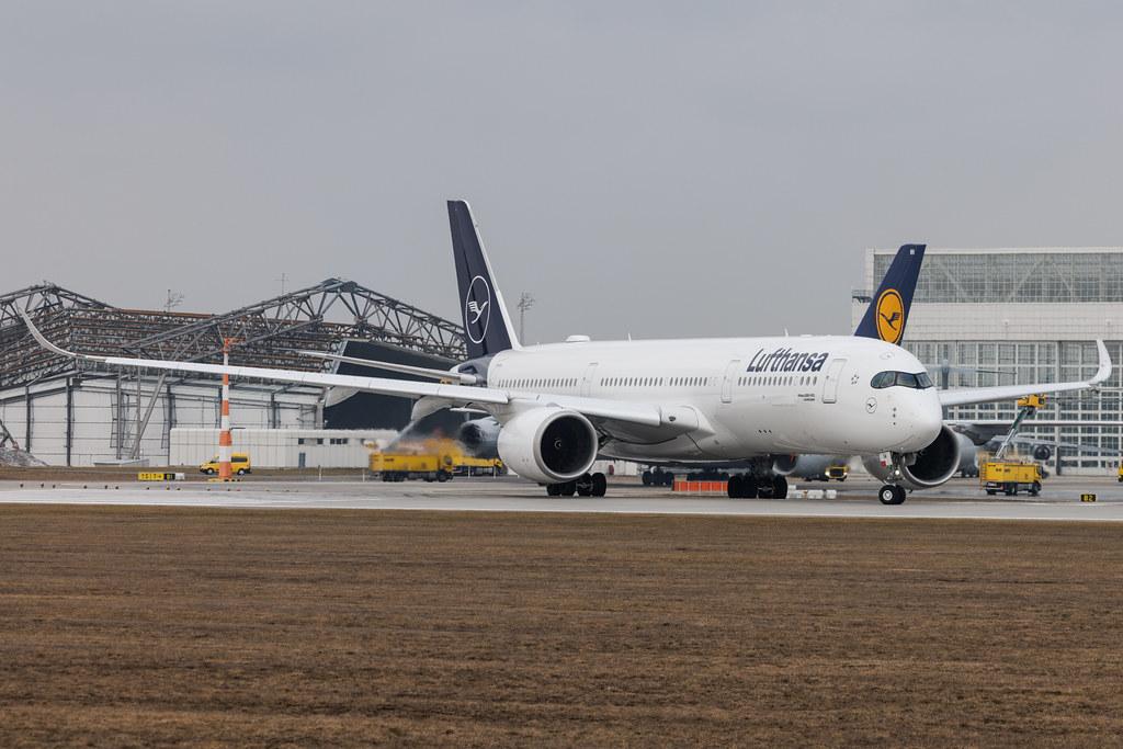 Munich Airport: Lufthansa (LH / DLH) | Airbus A350-941 A359 | D-AIXW | MSN 663